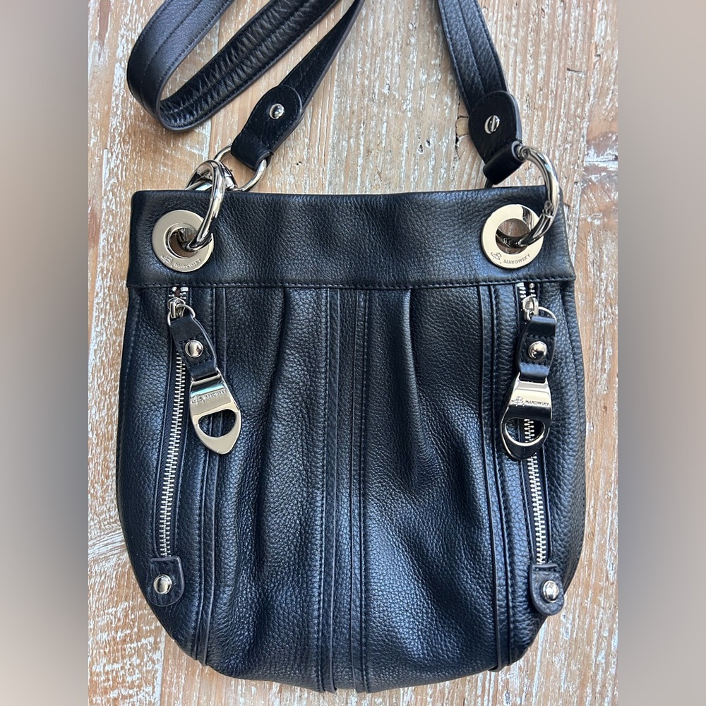 B. Makowsky Black Leather Shoulder Bag